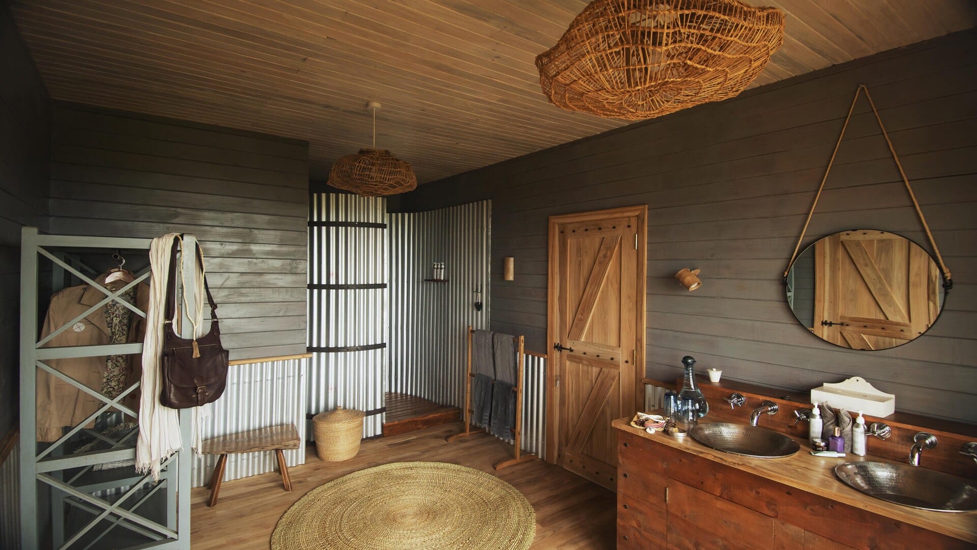 Aisanguyan Entamanu Ngorongoro Guest bathroom